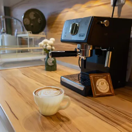 Groovy Olive * Trojan